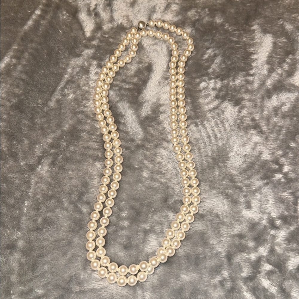 Vintage Elegant Pearl Necklace